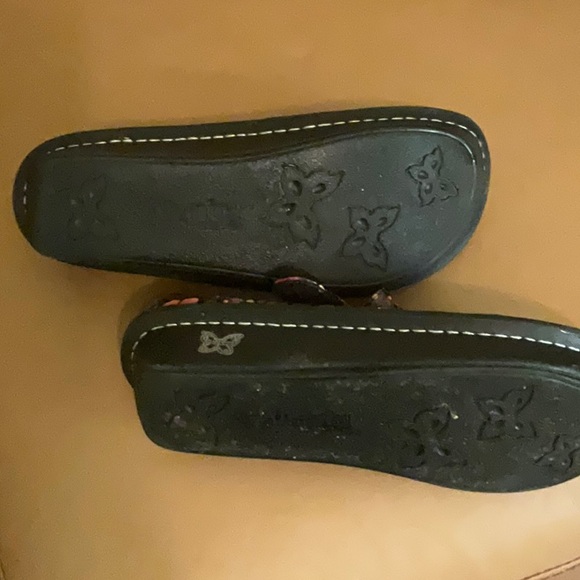 Alegria Shoes - Picture 9 of 9